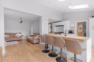 Photo 40- click for photo gallery